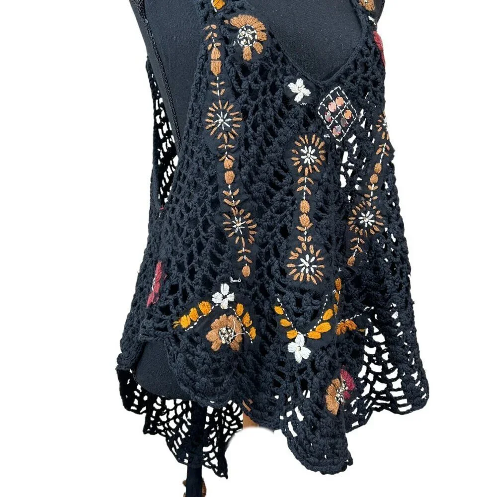 Free People NWT Black Sheer Embroidered Crochet Back Tie Tank Top Size XS - Picture 9 of 13
